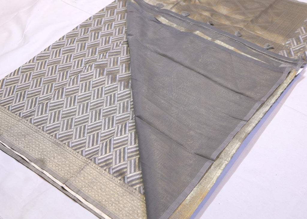 Semi Banarasi Saree