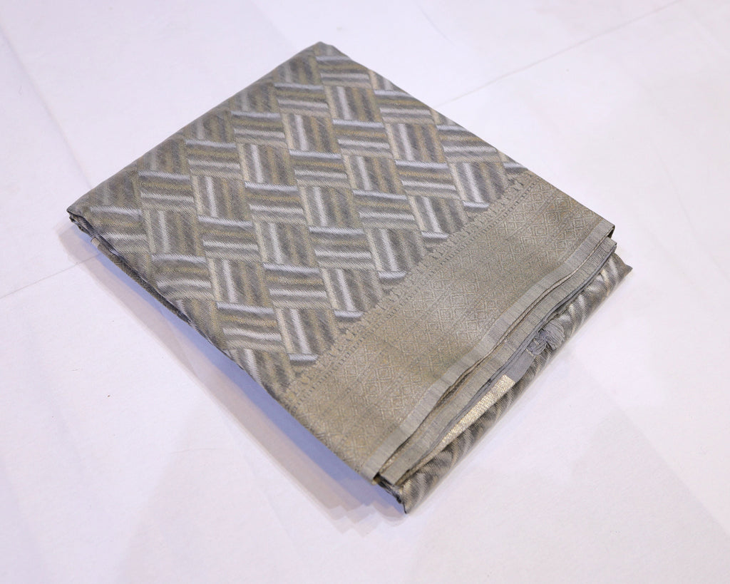 Semi Banarasi Saree