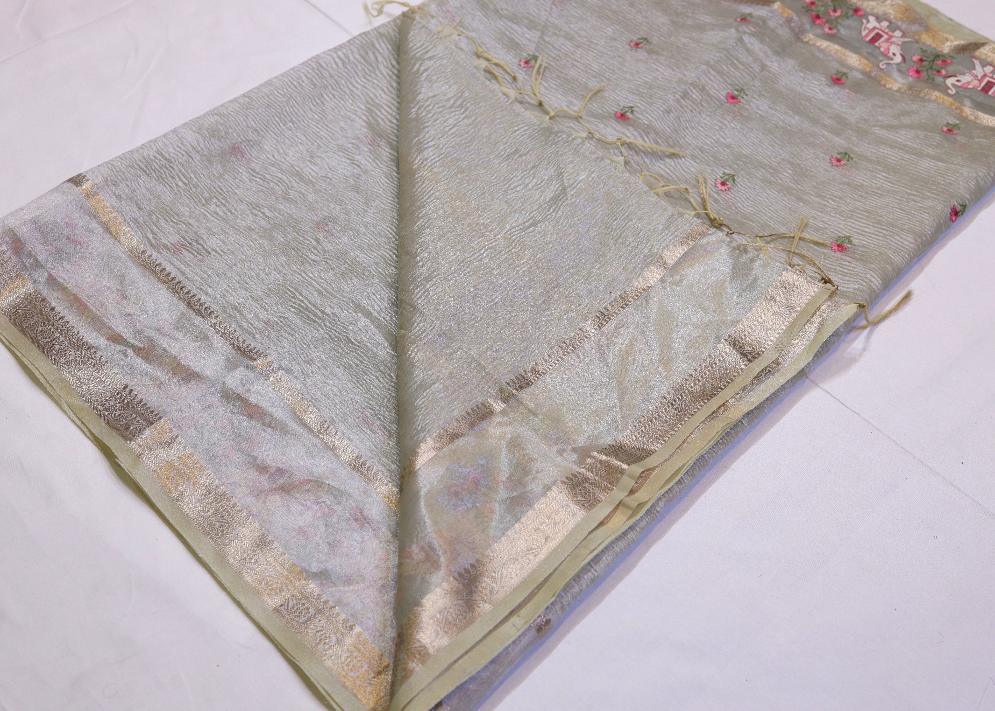 Crushed Tissue Saree