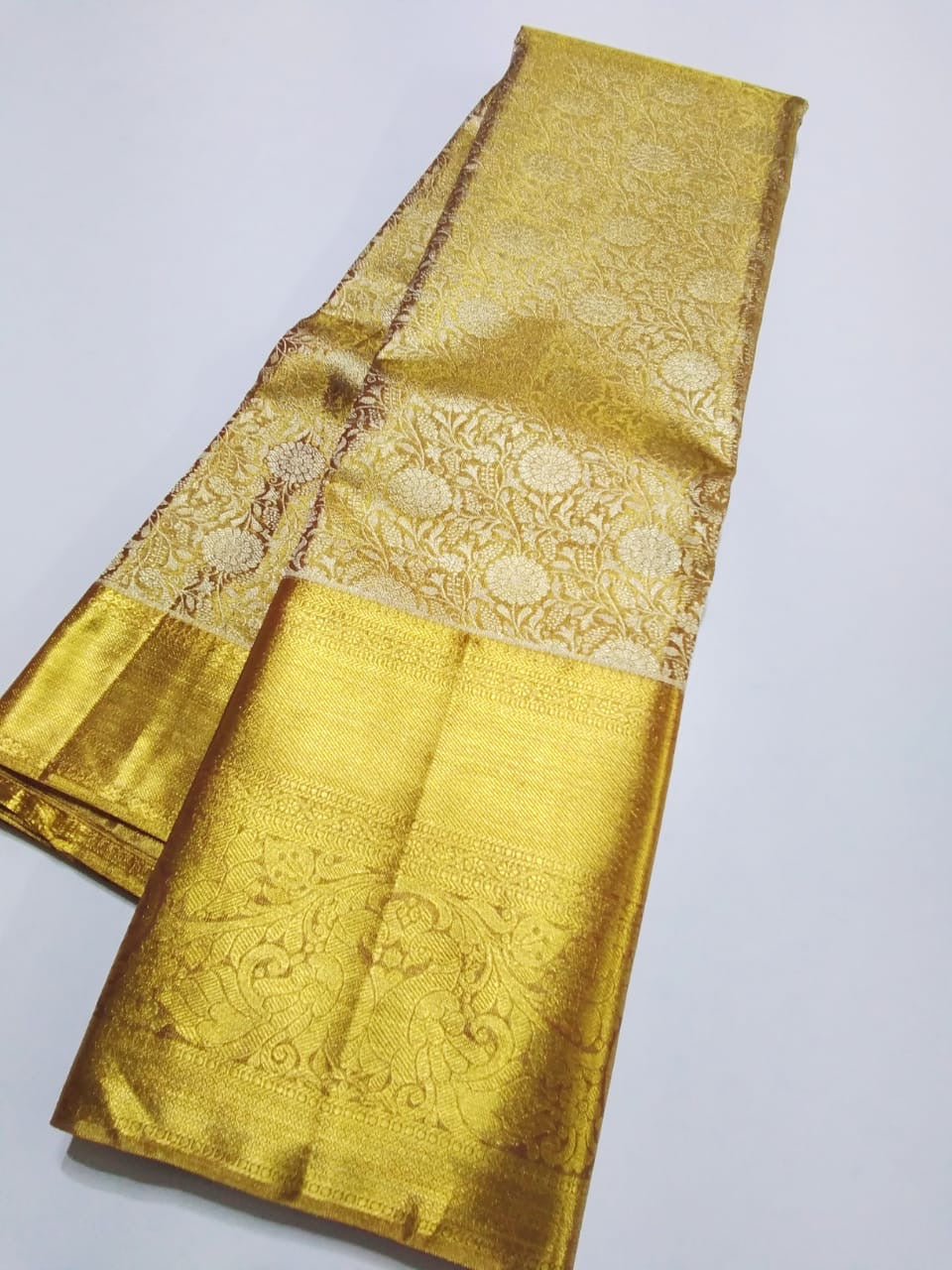 Kanjivaram Sarees – Pure Handwoven Silk Sarees | Studio Ribbons