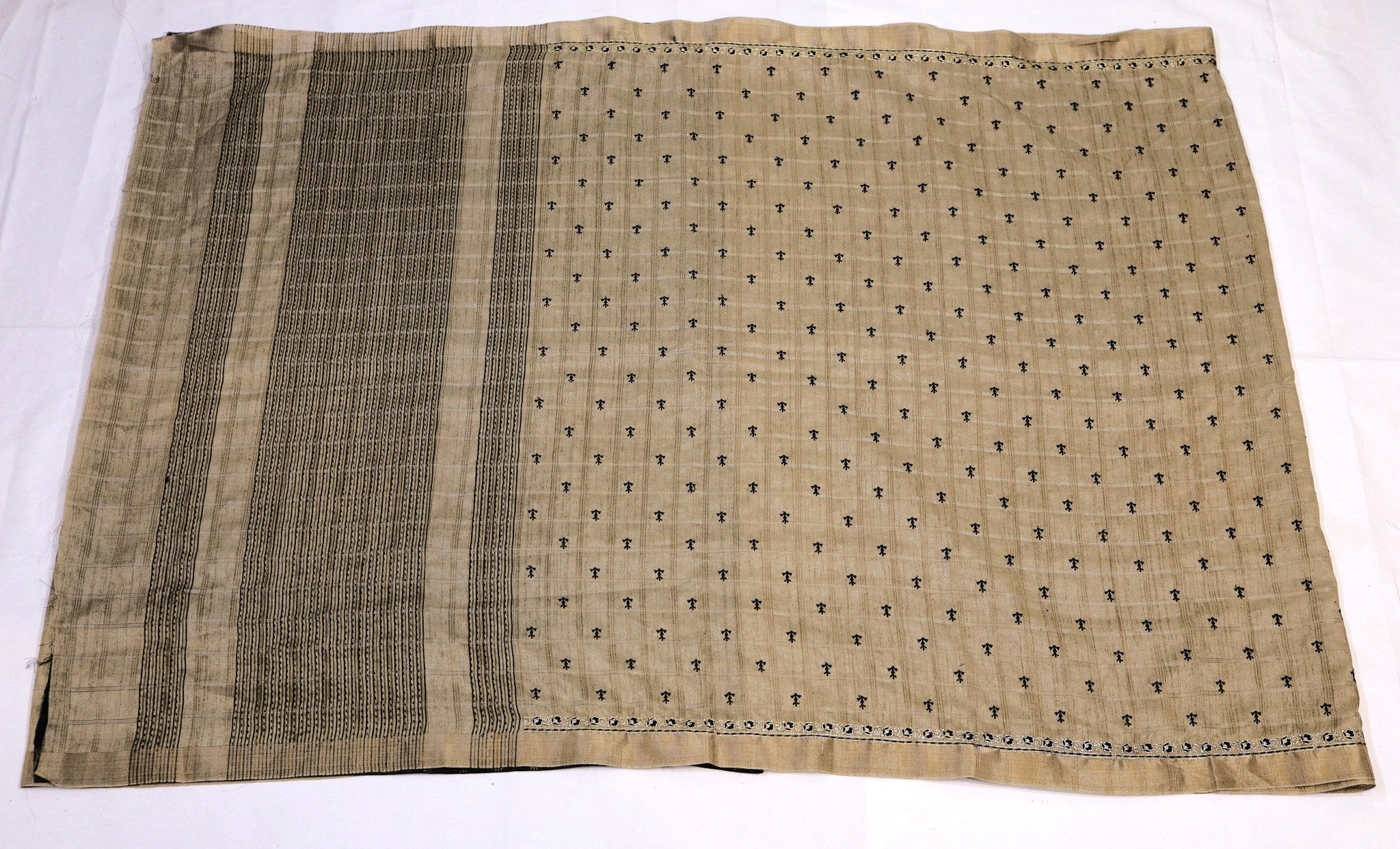 Semi Tussar Saree - Studio Ribbons
