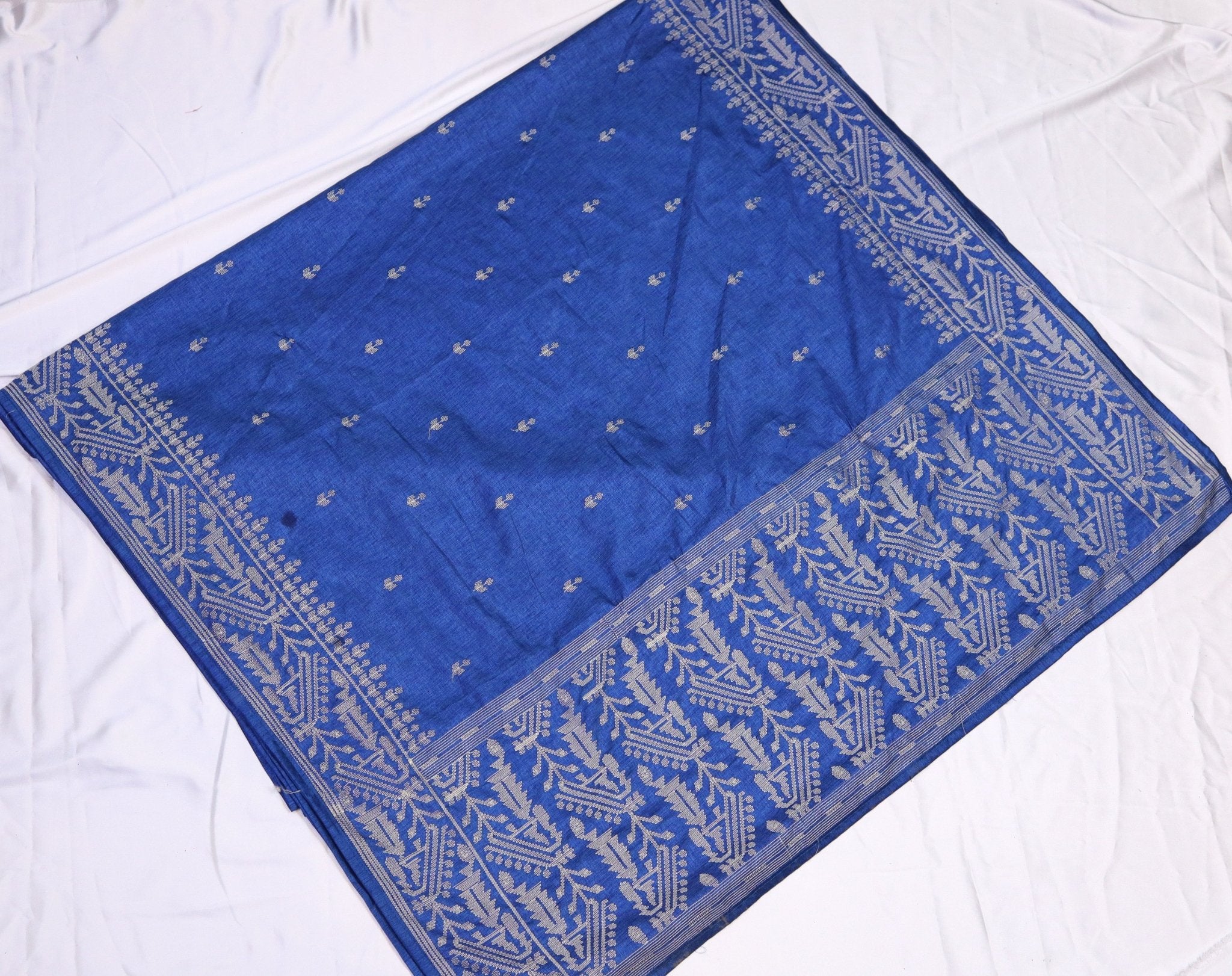 Thread Embroidery Semi Silk Saree - Studio Ribbons
